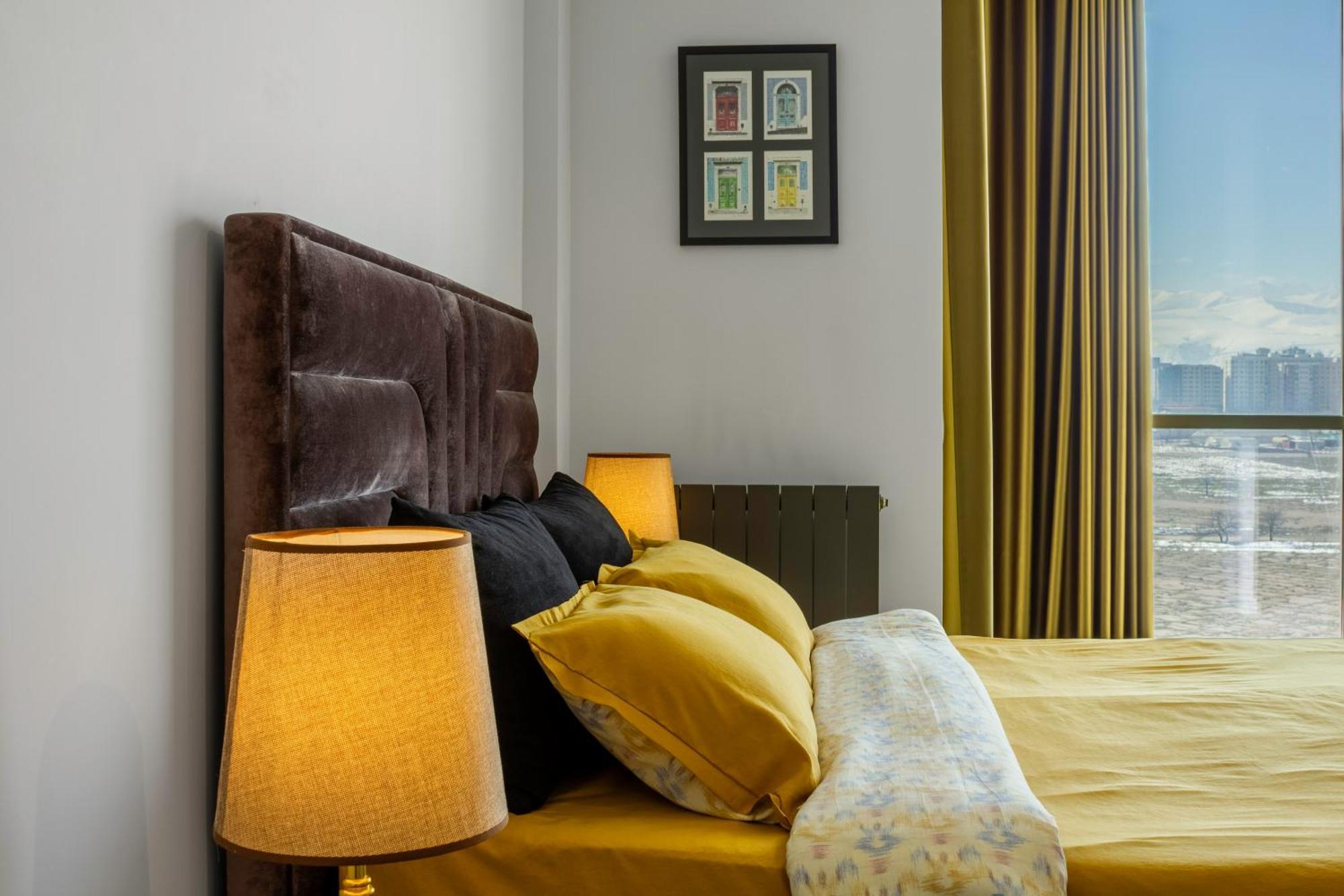 9Th And 6Th Floor Stylish Apartments With Mountainvista Bishkek Exterior foto